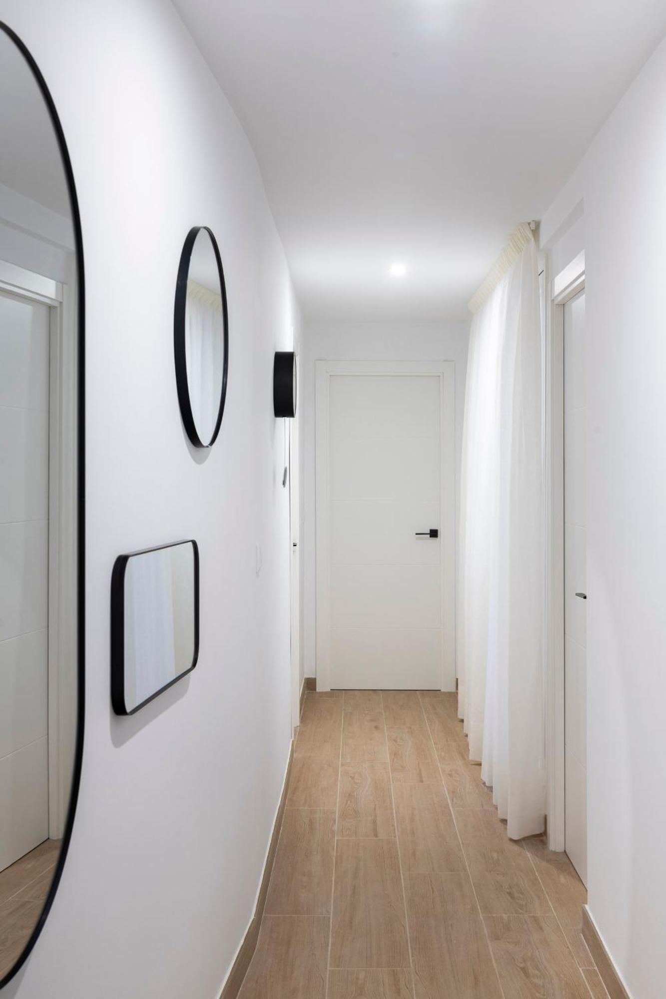 Alohamundi Plaza Nueva Apartment Seville Exterior photo
